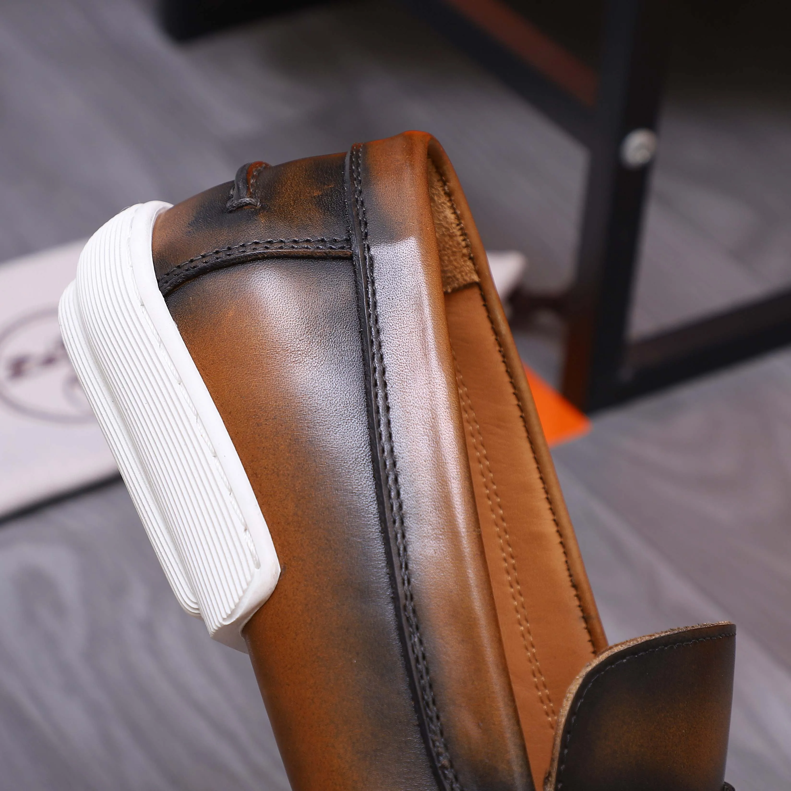 Men's shoes 💰500 Product trademark: HERMES "Hermes" casual slip-on leather shoes Regular size: 38-46 (45.46 custom-made, non-refundable) Product materials: Selected color-brushed cowhide upper, cowhide lining, original outsole